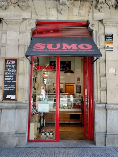 Sumo Sushi image 2