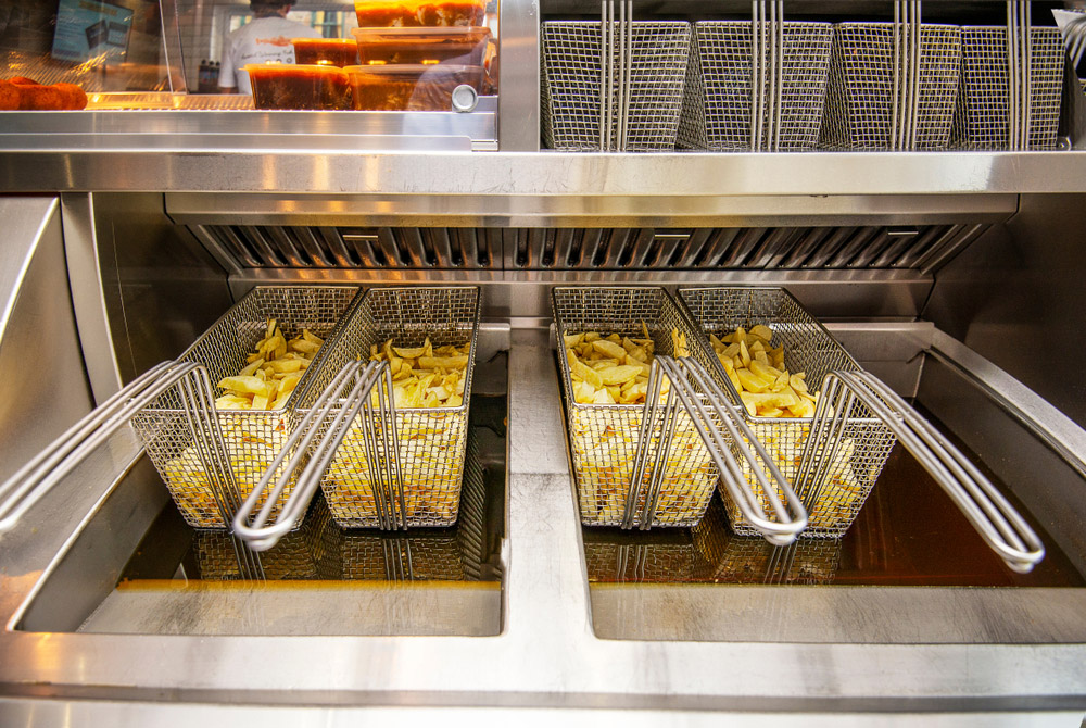 Choose the right commercial fryer for your takeaway